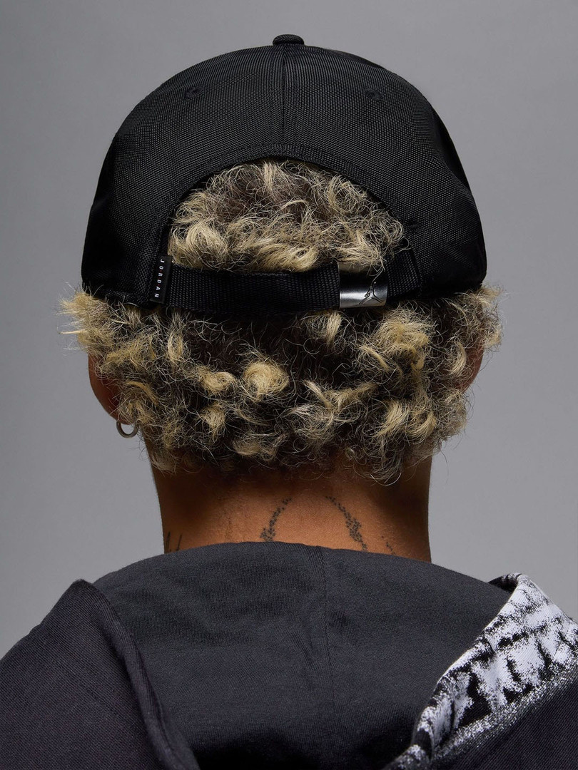Nike Men Jordan Rise Structured Metal Jumpman Hat